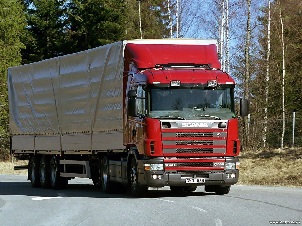 Cargo transportation: Awning semitrailer – 90 cubes